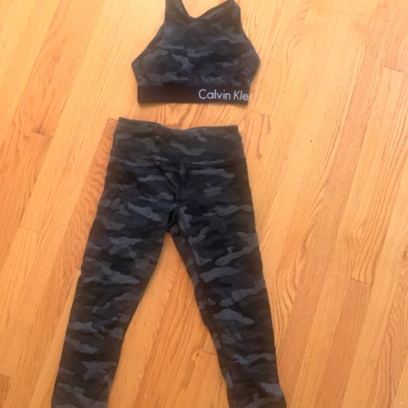 Calvin Klein Camo Performance / Lounge Set Size S - Picture 2 of 6